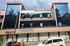 Hotel SKR Gusto Inn
