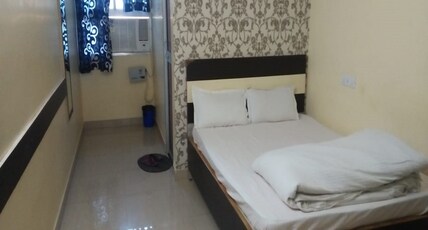 HOTEL VAISHALI INN Room Type - Deluxe Room
