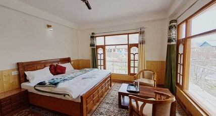 The Khawa Karpo By StayApart Room Type - Double Room