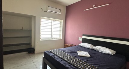 Sukra Residency Room Type - Deluxe Room