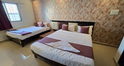 UDUPI GRAND PURE VEG RESTAURANT AND LODGING Room Type - Family Room UDUPI GRAND PURE VEG RESTAURANT AND LODGING Room Type - Family Room