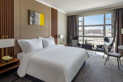 Anwar Al Madinah Movenpick Hotel