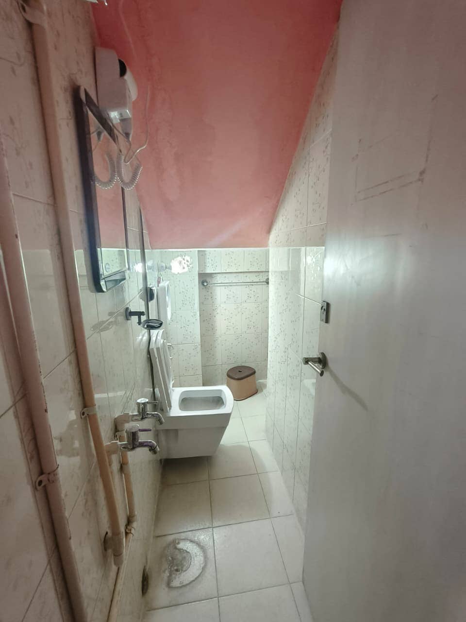 Amritdhara Hostel - Tap to explore photos