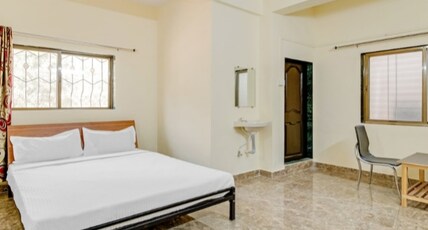 Hotel Karla Hill Room Type - Deluxe Non AC Room