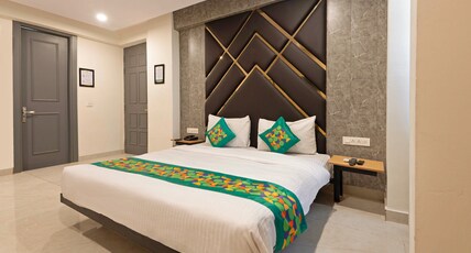Treebo Novis Stayz Room Type - Deluxe Family Room