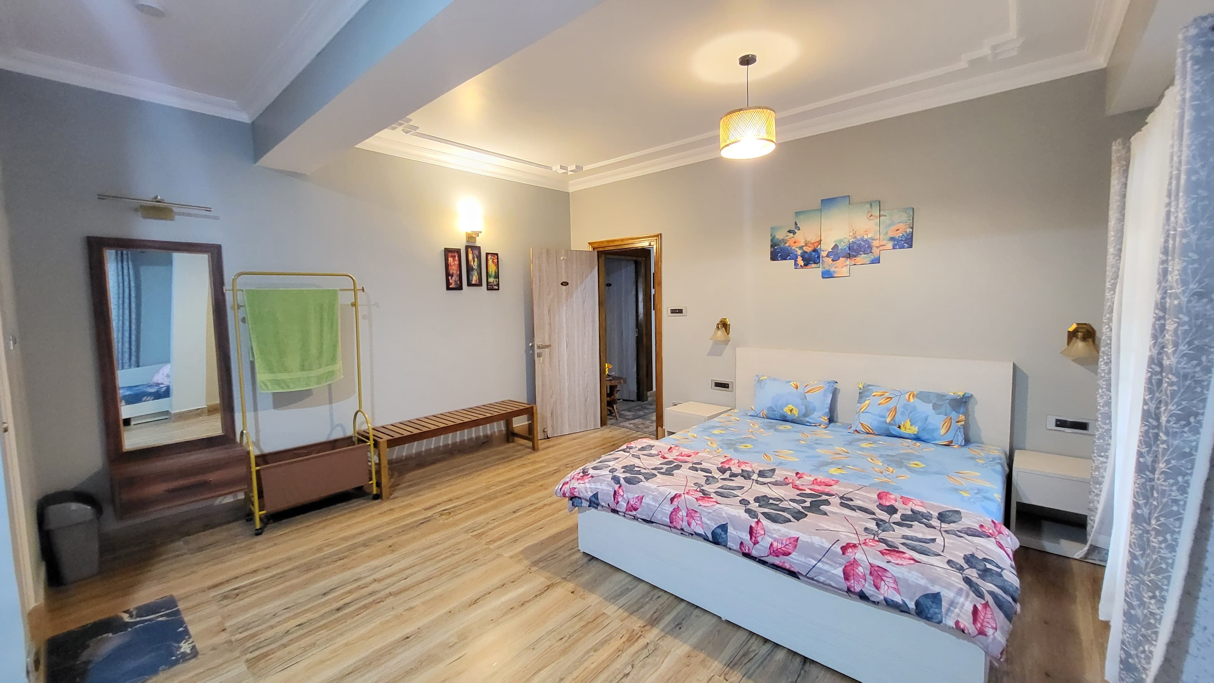 Nabhasa Courtyard Homestay - Tap to explore photos