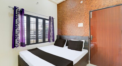 Super Hotel O Sudhirpur near Phonix Hospital Room Type - Classic Super Hotel O Sudhirpur near Phonix Hospital Room Type - Classic