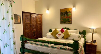 Abodes of Krishna Room Type - Harivan Kutir - Luxurious 1BHK Apartment