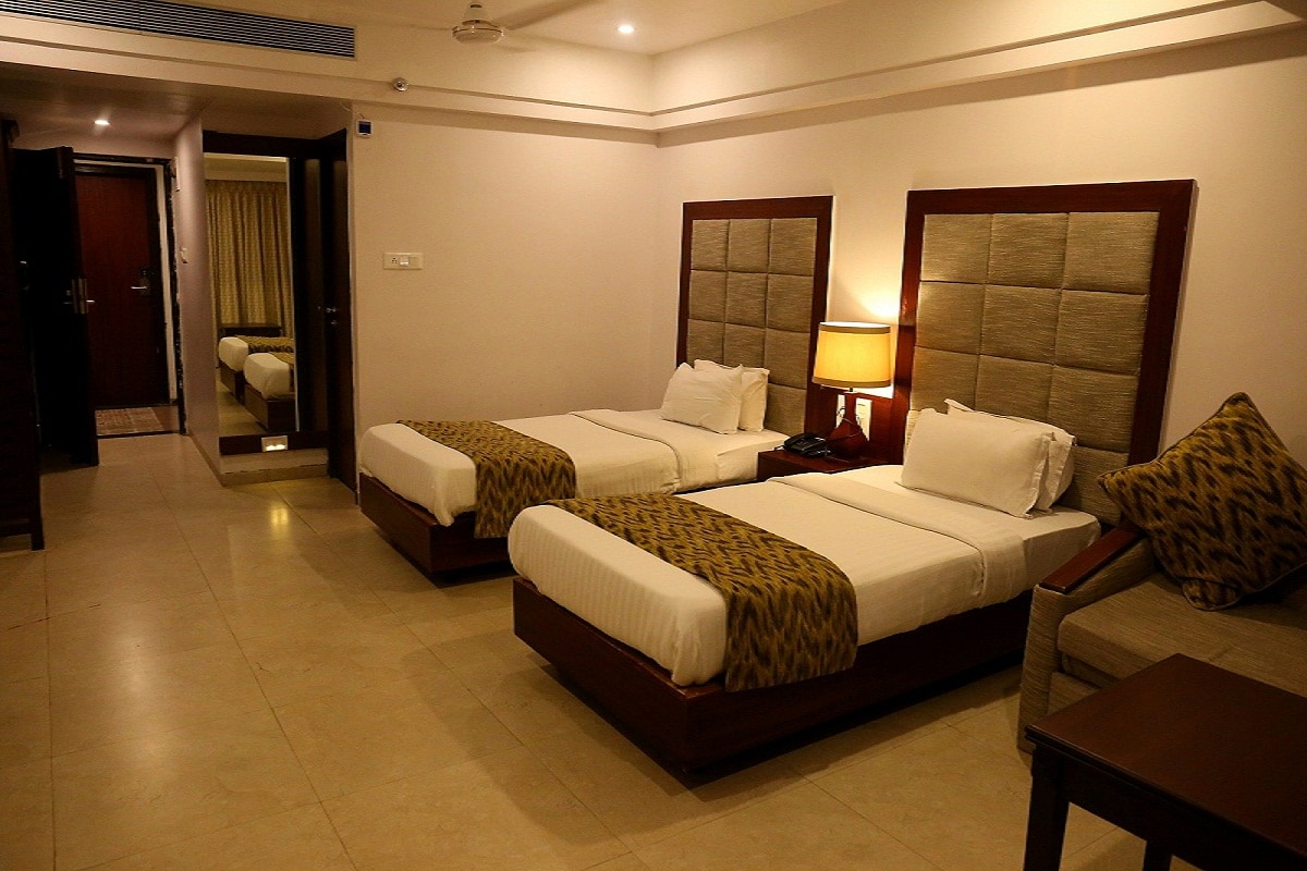 HOTEL MEHFIL INN - Tap to explore photos