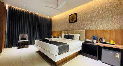 Hotel Vaigai Residency Room Type - KING SUITE