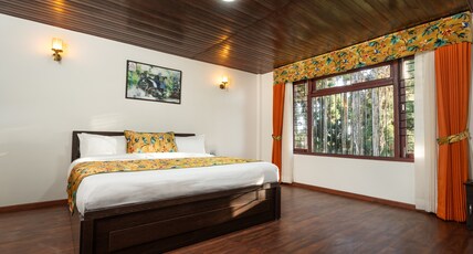 Summit Sherpa Mountain Hotel & Spa Room Type - Penthouse with Lake View