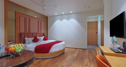 HOTEL SERA, Vadodara Room Type - Sera Suite