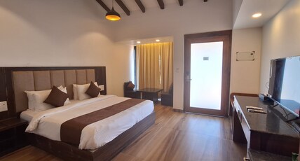 LA CALYPSO BEACH RESORT Room Type - Sea View Cottage