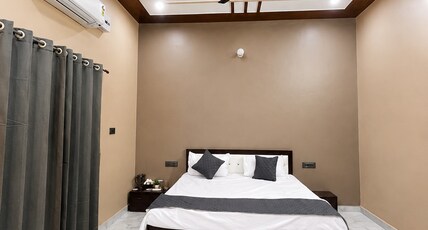 Aadvik Residency Room Type - Deluxe Room - 1 Aadvik Residency Room Type - Deluxe Room - 1