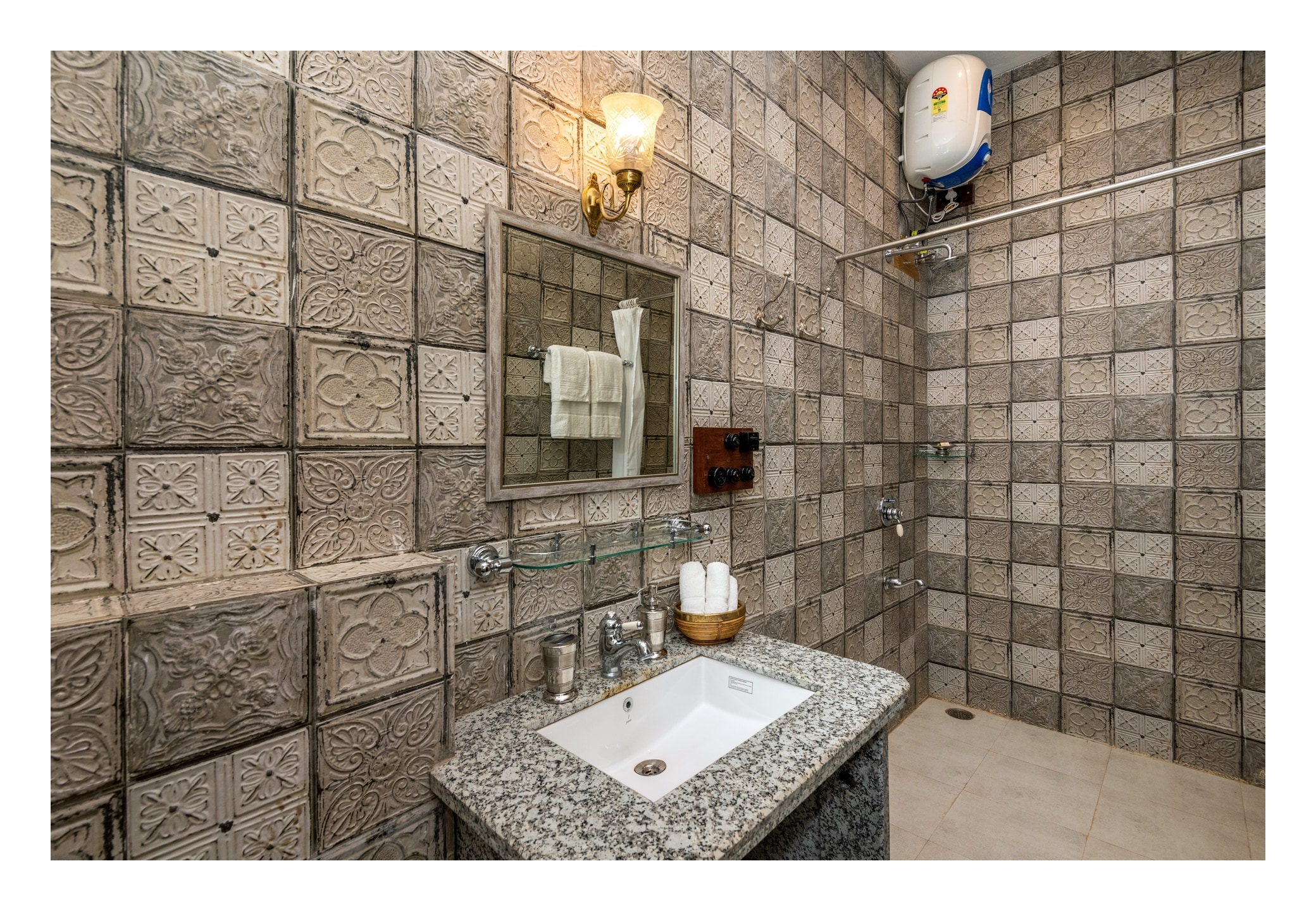 Chandera Kothi - Tap to explore photos