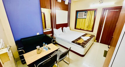 HOTEL RAJ DARBAR SAHARSA Room Type - Standard AC