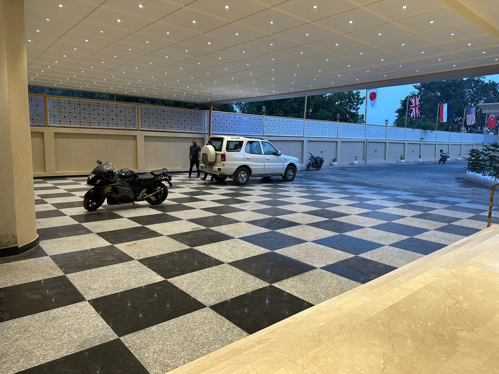 Main gallery