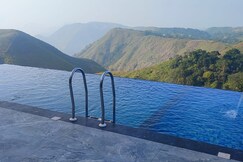 Villa at Valley View