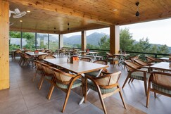 Rakkh Resort