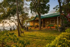 Seclude Nahan, Bantony Cottage - Royal Lodge 