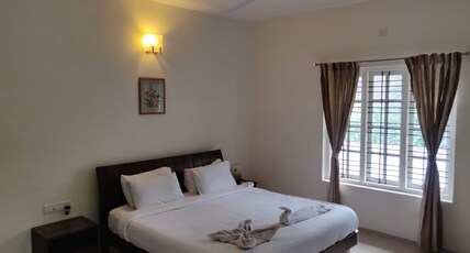 Stays 42- Oleander Suites Coorg Room Type - Suite room (With Balcony Non AC)