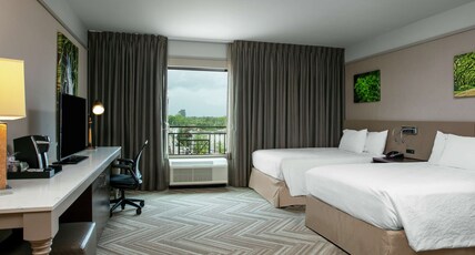 Hilton Garden Inn Mobile Downtown Room Type - 2 QUEEN BEDS