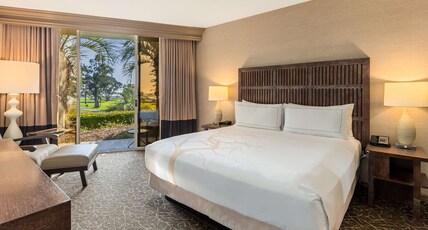 Hilton La Jolla Torrey Pines Room Type - 1 KING ACC ROLL IN SHOWER
