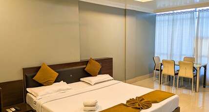 Hotel Grand Luit Room Type - Executive Room Hotel Grand Luit Room Type - Executive Room