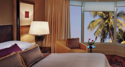 The Leela Mumbai Room Type - Premier City View with Bathtub