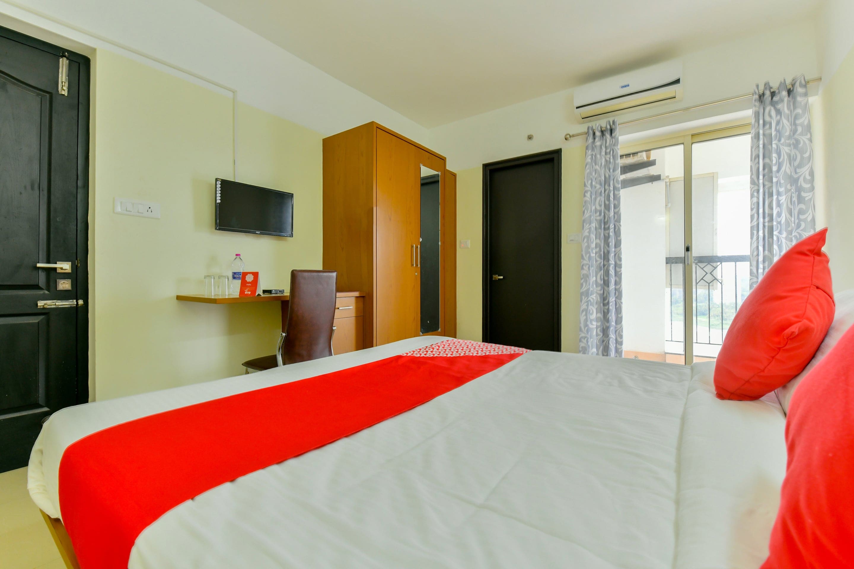 Hotel O Tyche Stays - Tap to explore photos