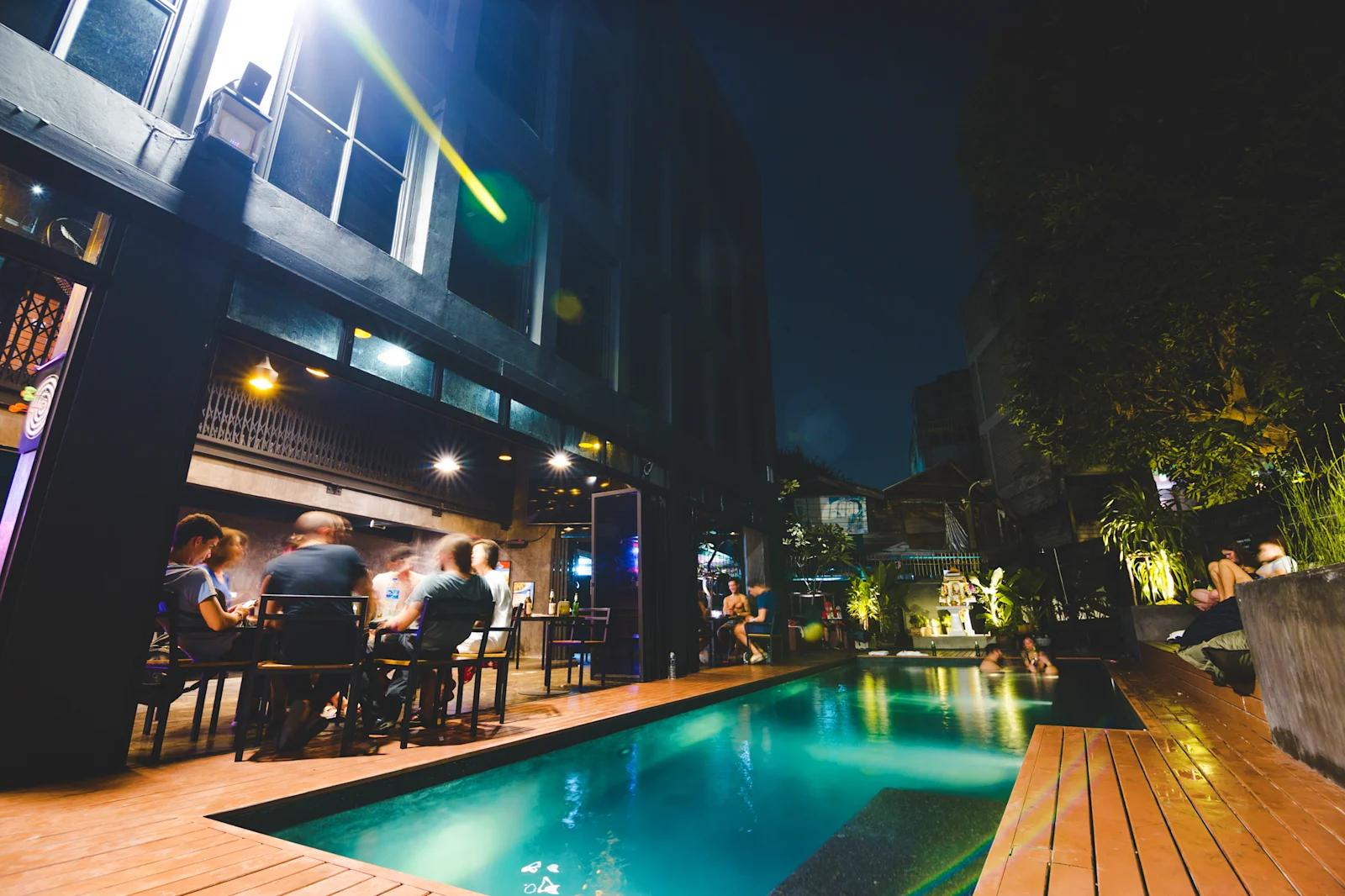 BED STATION HOSTEL KHAOSAN - Tap to explore photos