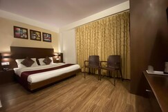 Hotel Lake and Woods