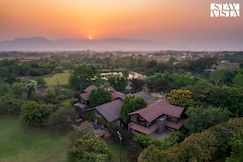 StayVista | Nivaant Farms And Cottages