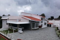 Serenity Manor Homestay | Rooms & Caretaker