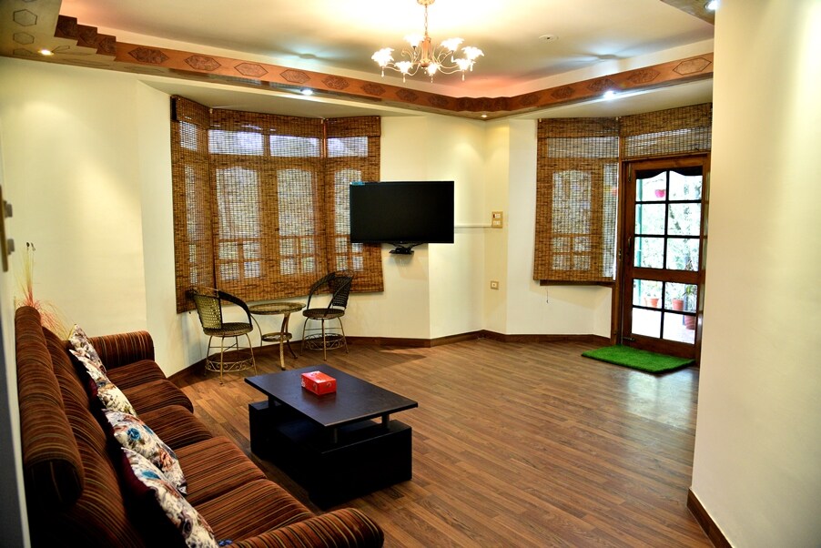 Tript 3 BHK Villa - Tap to explore photos