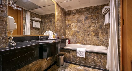 A25 Signature Hotel Room Type - Suite Room