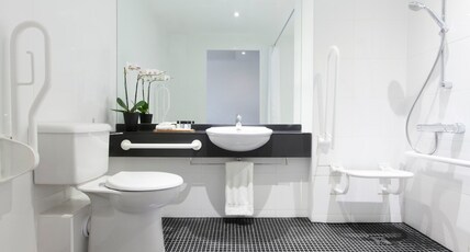 Crowne Plaza London - Docklands Room Type - 1 Double Standard Accessible