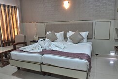 Hotel Aryaas