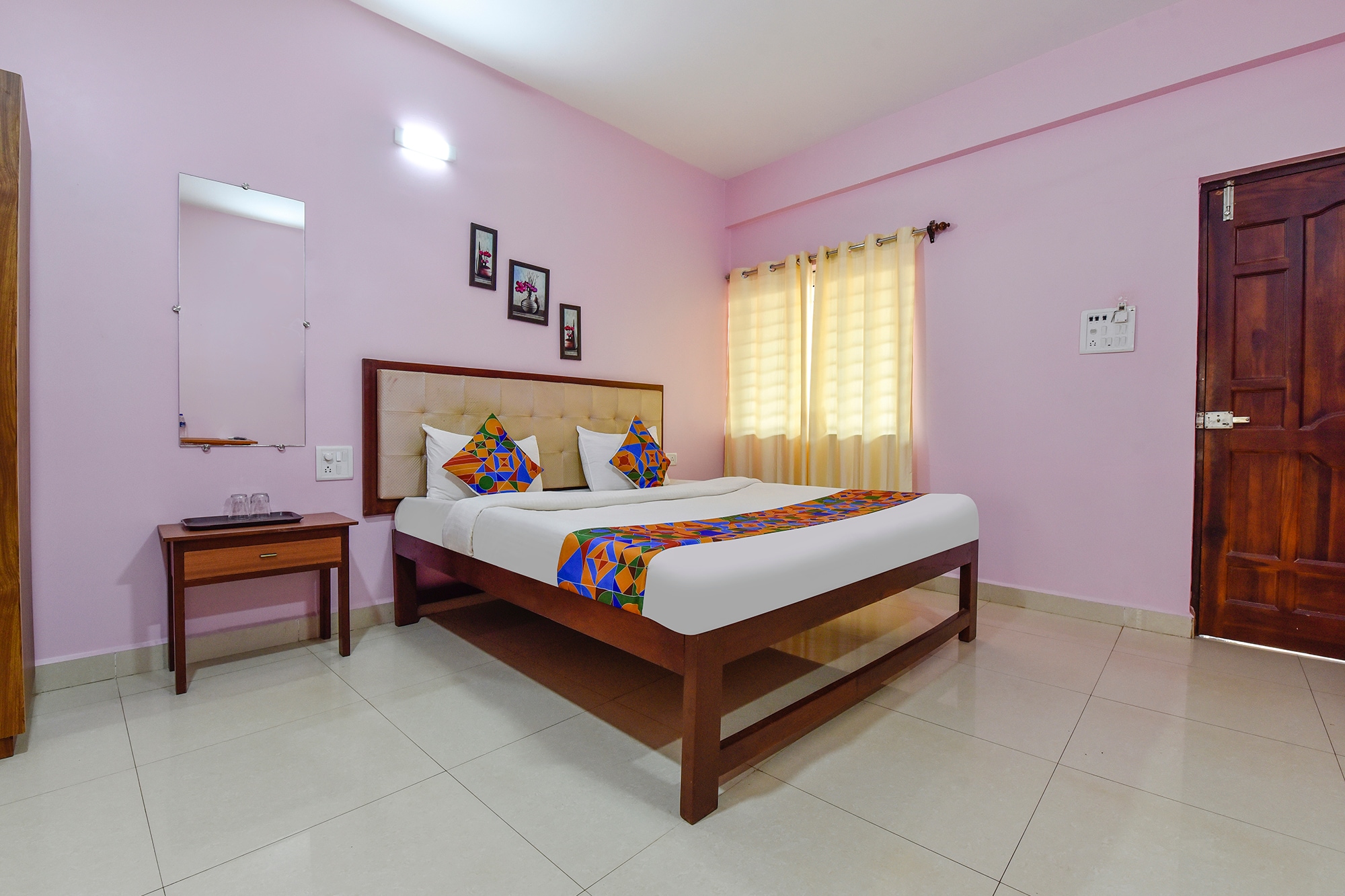FabHotel Morjim Paradise - 800M From Morjim Beach - Tap to explore photos