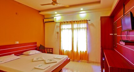 Shalimar Residency Room Type - AC Double Room