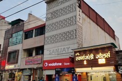 Hotel Sanjay International