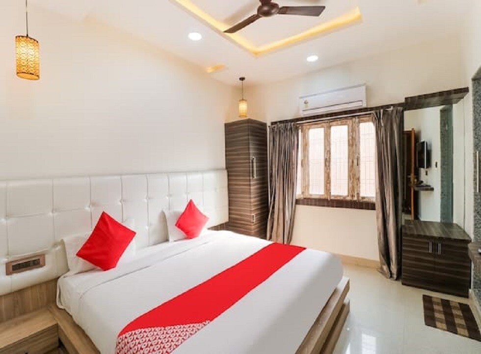 Kashi Stay Guest House - Tap to explore photos