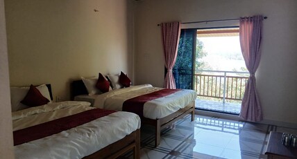 R K Resort Room Type - Deluxe room ac