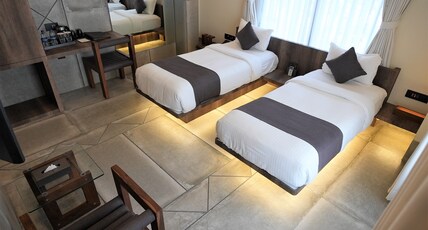 HOTEL DE GLANCE Room Type - CLONE ROOM