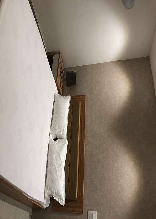 ACS Studio - Tap to explore photos