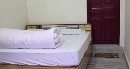 (2) HOTEL SPT PALACE  PHATA Room Type - Bedroom 1