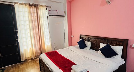 VisitorStayInn - 1BHK, 2BHK Room Type - Apartment-6