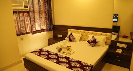 HOTEL KINGSWAY AND RESTAURANT Room Type - Deluxe Room A/C