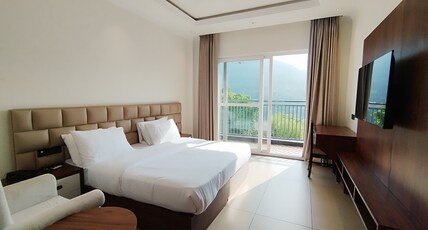 Hotel Embell Room Type - Classic Room private sitout with Mountain View Hotel Embell Room Type - Classic Room private sitout with Mountain View