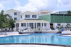 FIREFOX HOTEL AND RESORT